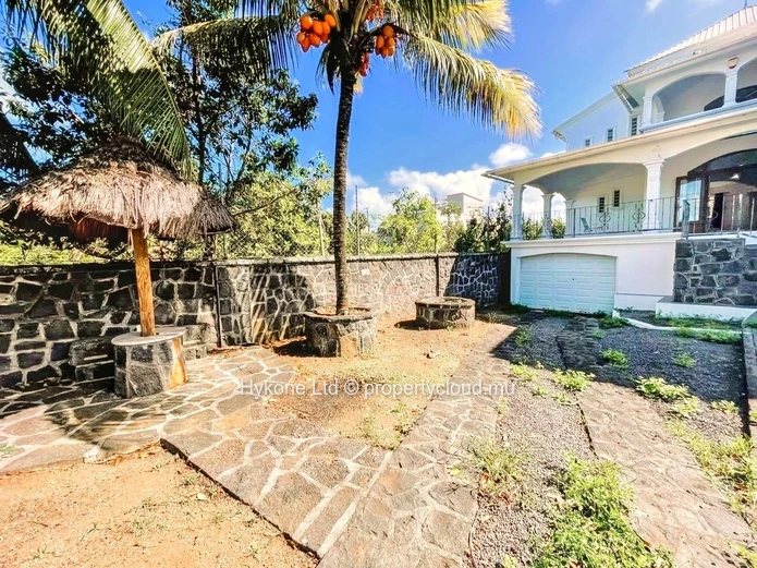 House For Sale In Saint Antoine