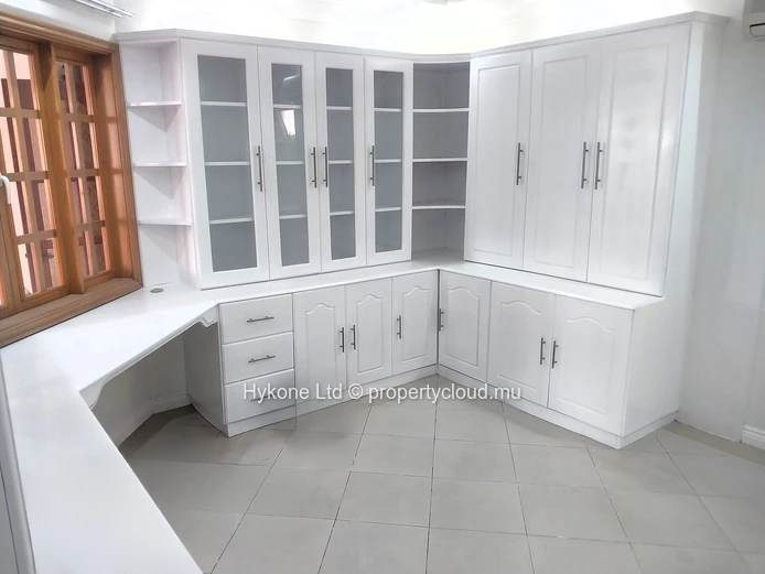 Apartment For Sale In Quatre Bornes