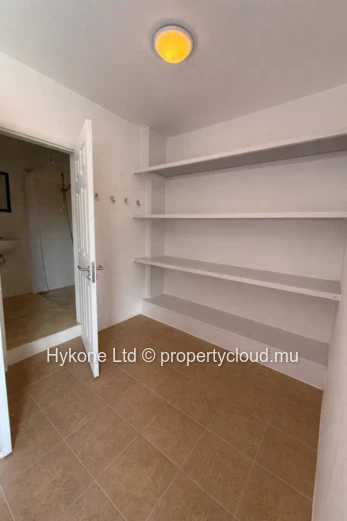 Duplex For Rent In Tamarin