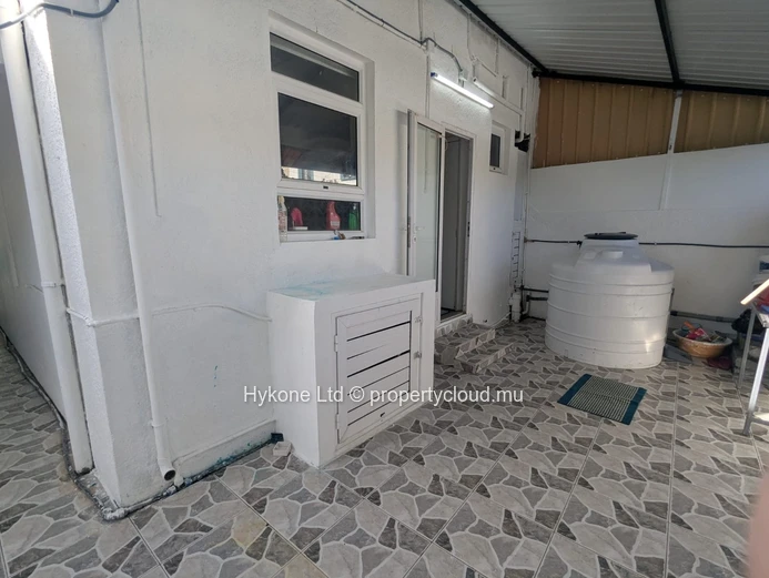 Duplex For Rent In Pereybere