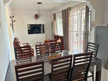 4 Bedroom Villa