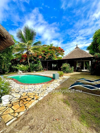 Villa For Rent In Bain Boeuf