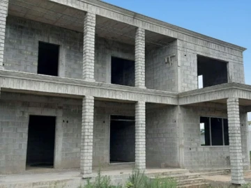 5 Bedroom Villa