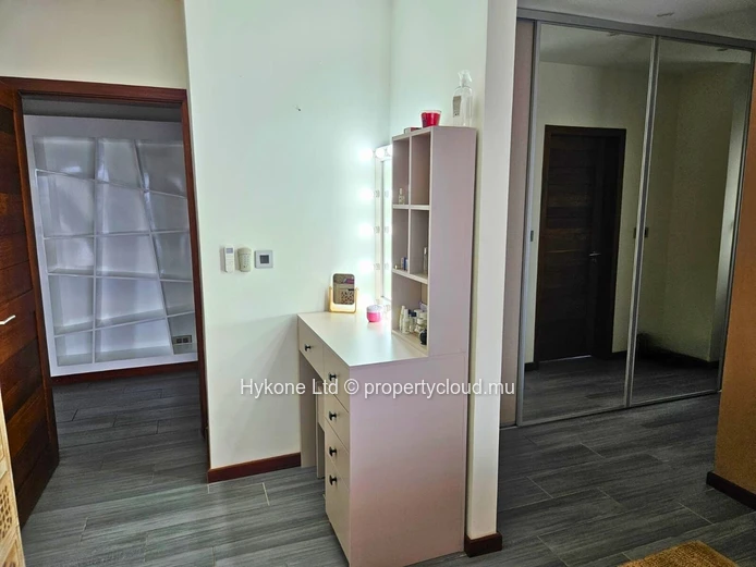 Apartment For Rent In Black Rock, Tamarin