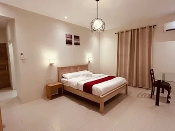 4 Bedroom Villa