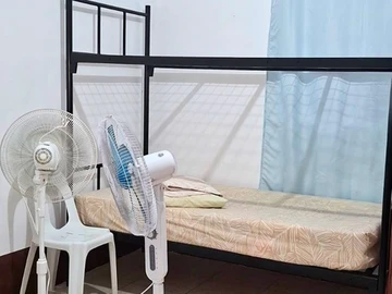 5 Bedroom Apartment