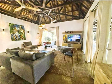 4 Bedroom Villa