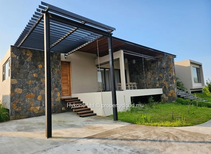 Single-Storey House For Rent In Avalon, Bois Chéri