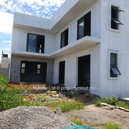 Maison Neuve En Vente À Calodyne
