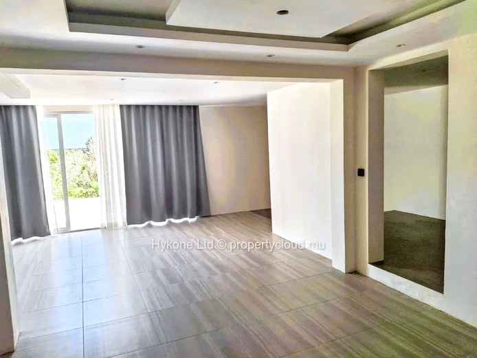 Villa For Sale In Coromandel