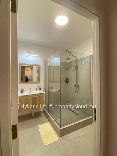 Apartment For Rent In Tamarin