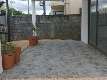 5 Bedroom Villa