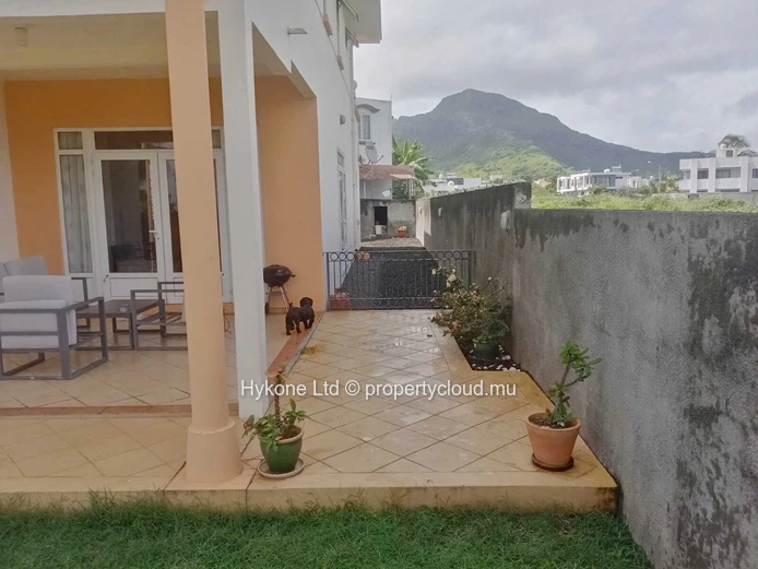 House For Sale In Roche Brunes