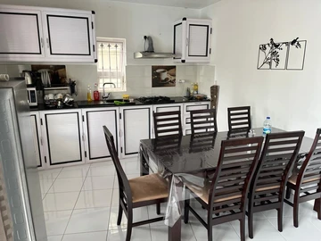 4 Bedroom Villa