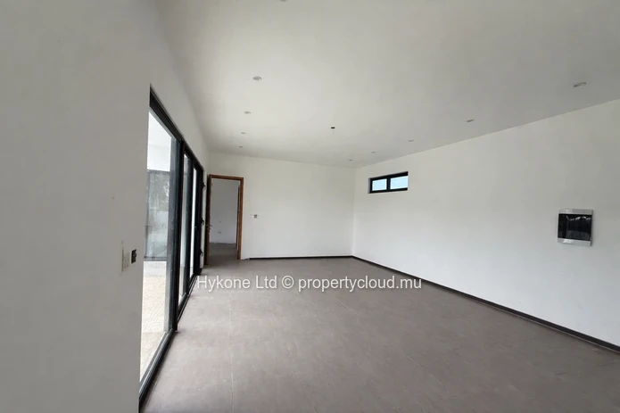 New Villa For Sale In The Vale