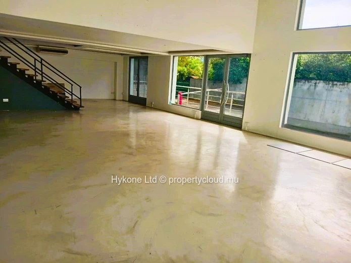 Commercial Premises For Rent In Rivière Noire