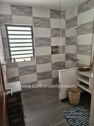 Apartment For Rent In Black Rock, Tamarin