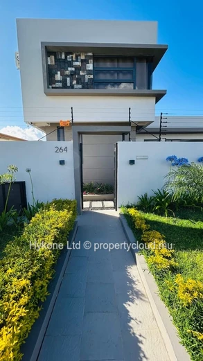 Villa For Rent At Highlands Rose