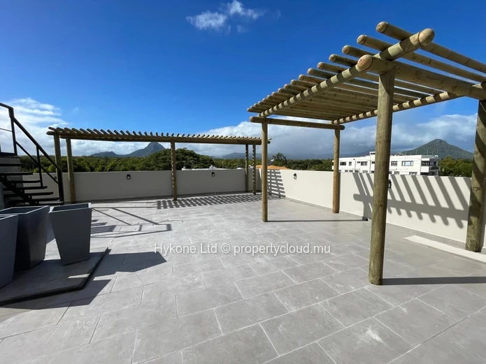 Penthouse For Rent In Flic En Flac