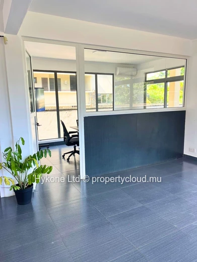 Commercial Building For Rent In Grand Baie