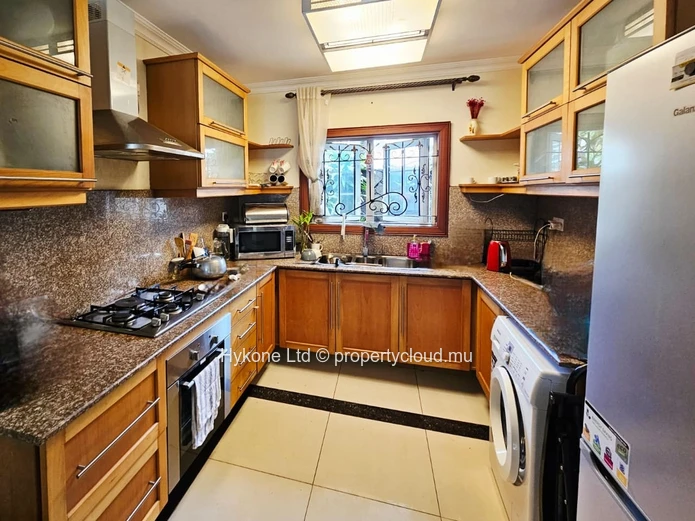 Duplex For Rent In Trou Aux Biches