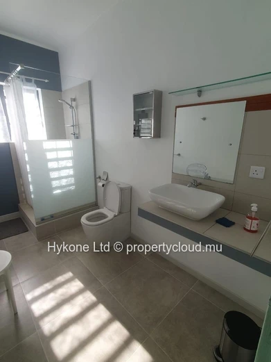 Villa For Sale In Pereybere
