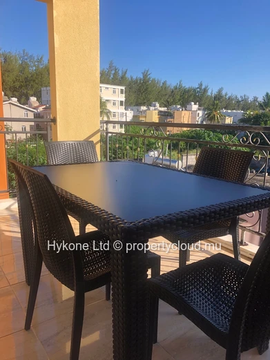 Apartment (R+2) For Rent In Flic En Flac