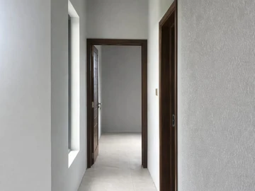 5 Bedroom Villa