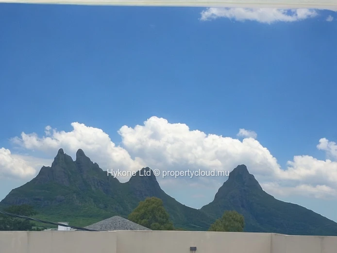 Villa For Sale In Vacoas
