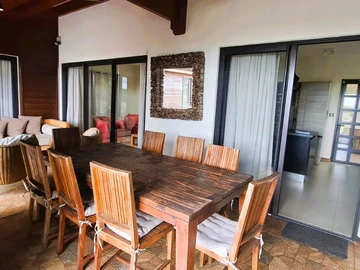 5 Bedroom Villa