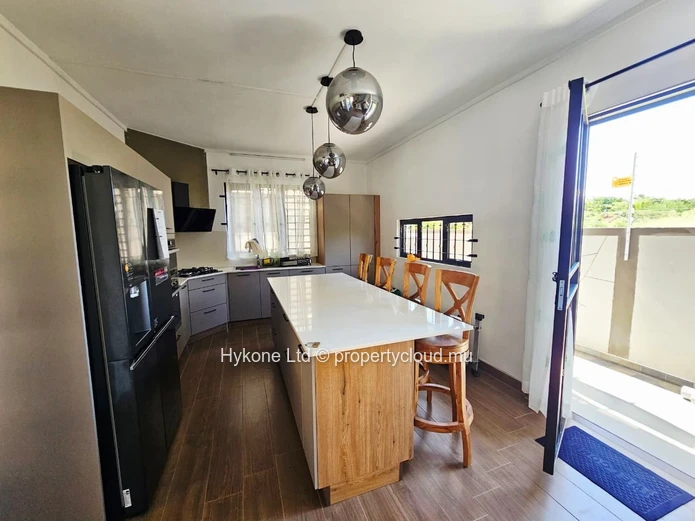 Triplex For Rent In Flic En Flac