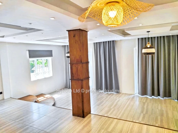 Villa For Sale In Coromandel
