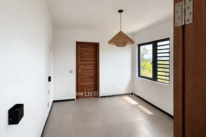New Villa For Sale In The Vale