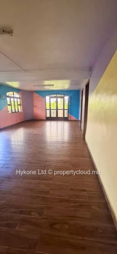 House For Sale In Seizieme Mille, Forest Side