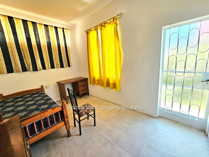 Ground-Floor Apartment For Sale In Quatre Bornes