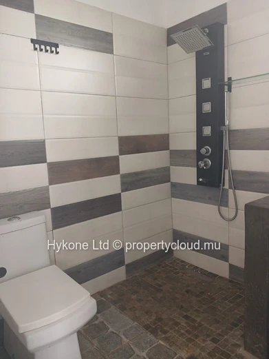 Villa For Sale In Vacoas