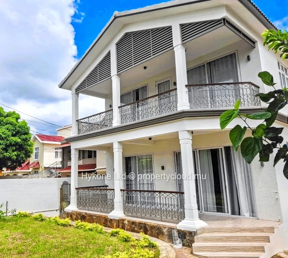 Villa For Sale In Coromandel