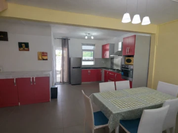 3 Bedroom Townhouse, Duplex