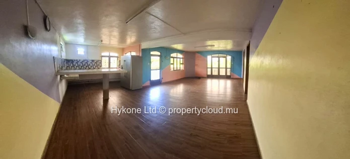 House For Sale In Seizieme Mille, Forest Side
