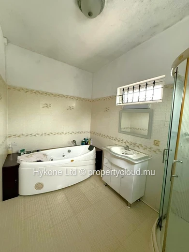 House For Sale In Vacoas