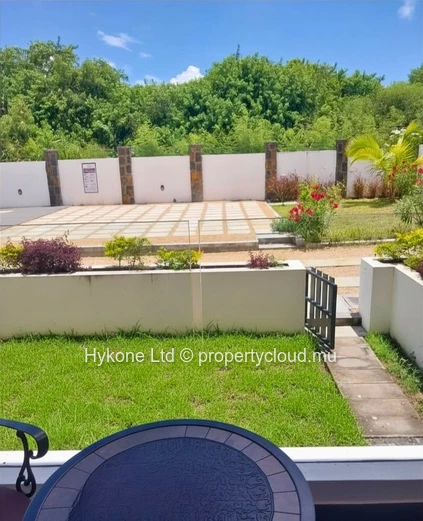 Apartment For Rent In Roches Noires