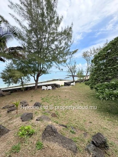 Beachfront Apartment For Rent In Pointe D'esny