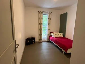4 Bedroom Apartment