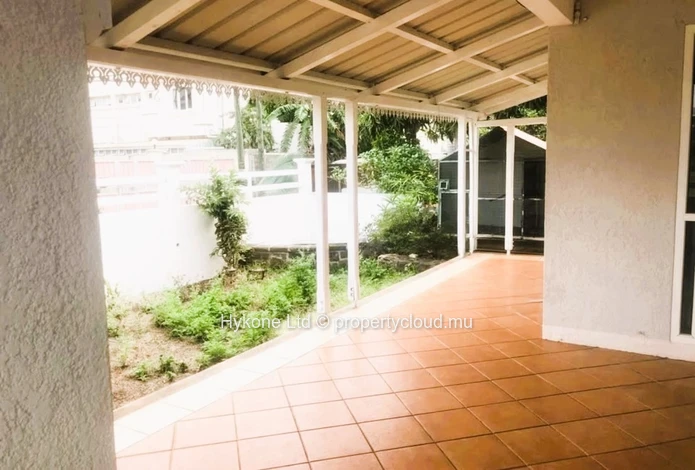 House For Rent In Flic En Flac