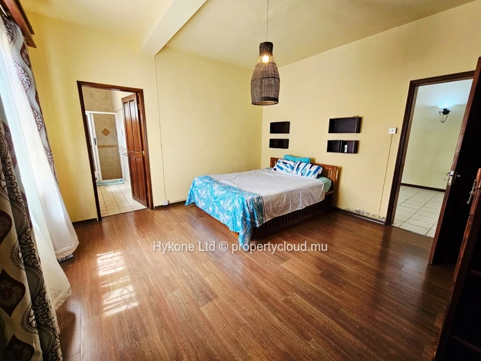 Waterfront Villa For Sale In Baie Du Tombeau