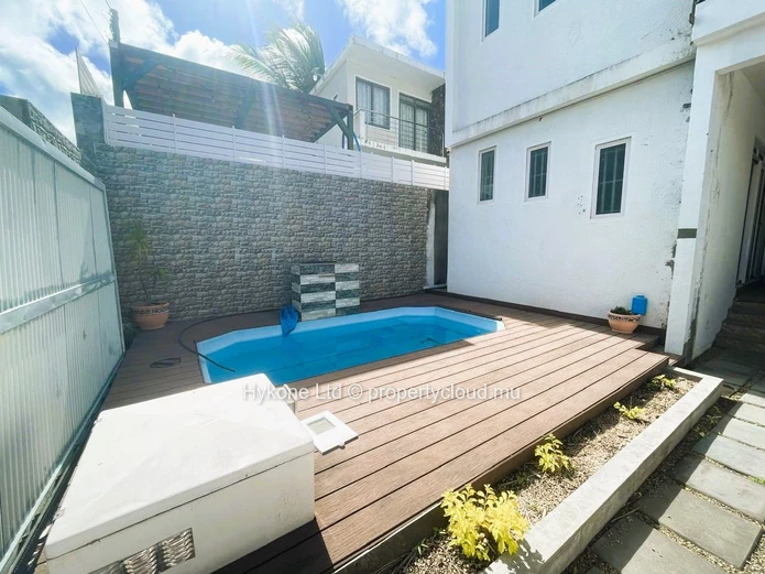 Maison À Louer À Grand Baie