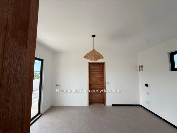 New Villa For Sale In The Vale