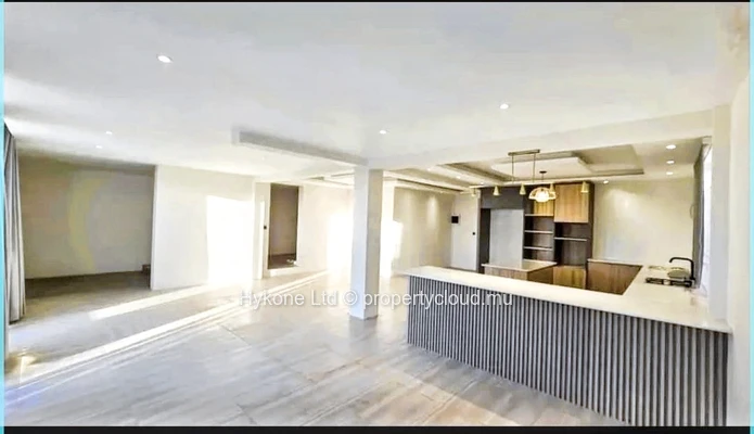 Villa For Sale In Coromandel