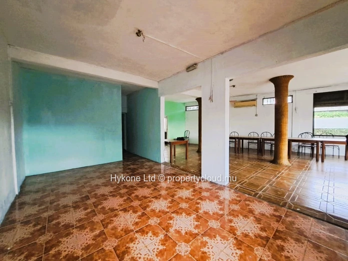 Commercial Building For Sale In Vacoas